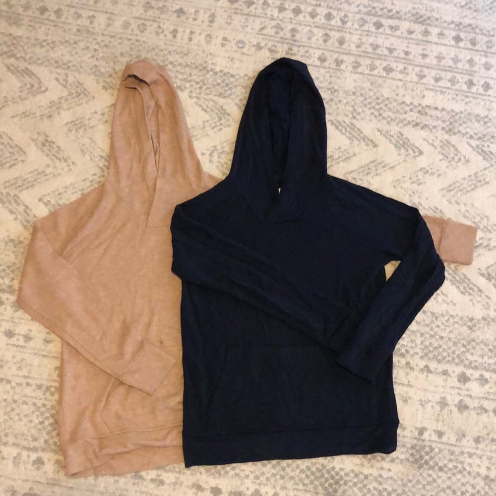 Lot of 2 Lou and Grey Signature Soft hooded sweatshirts